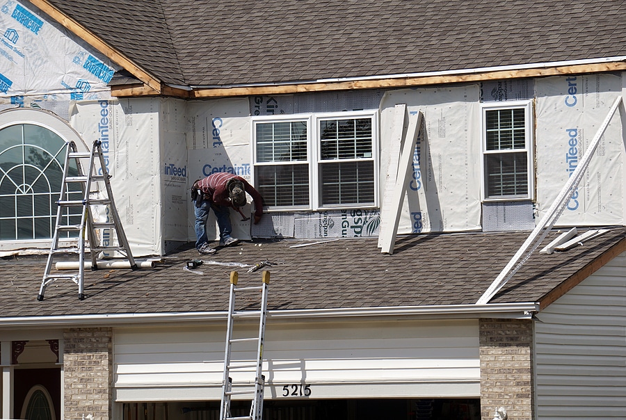 Top 4 Reasons to Replace Your Siding This Late Summer